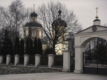 Церковь Рождества Христова въ Чернево, построена въ 1722 году Таракановымъ.